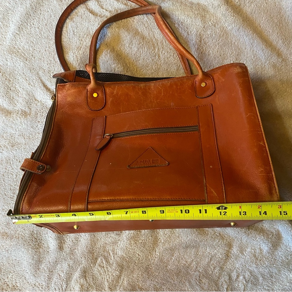 Genuine Leather Pet Carrier Purse (small/15lbs)